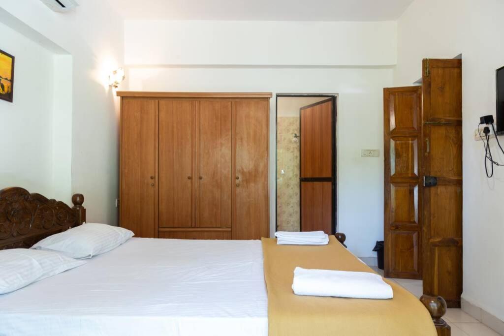 Villa Barbosa, 2 Bhk Villa & Luxury Rooms Near Colva, Sernabatim, Benaulim Beach Zewnętrze zdjęcie